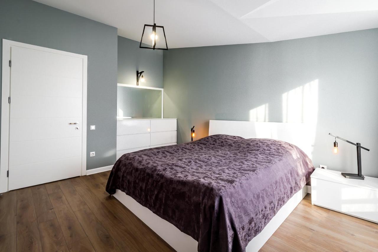 Modern Apartment In Old Tbilisi Buitenkant foto